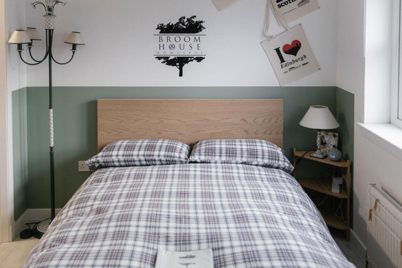 Broomhouse Homestay 爱丁堡 外观 照片
